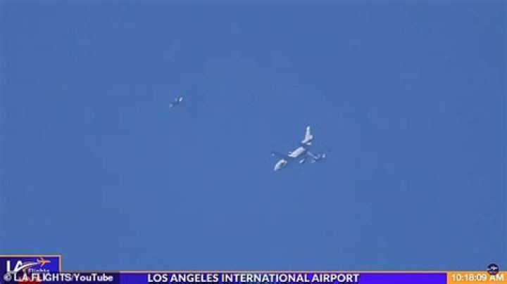 'UFO' flying by Air Force One at LAX during Biden trip ·