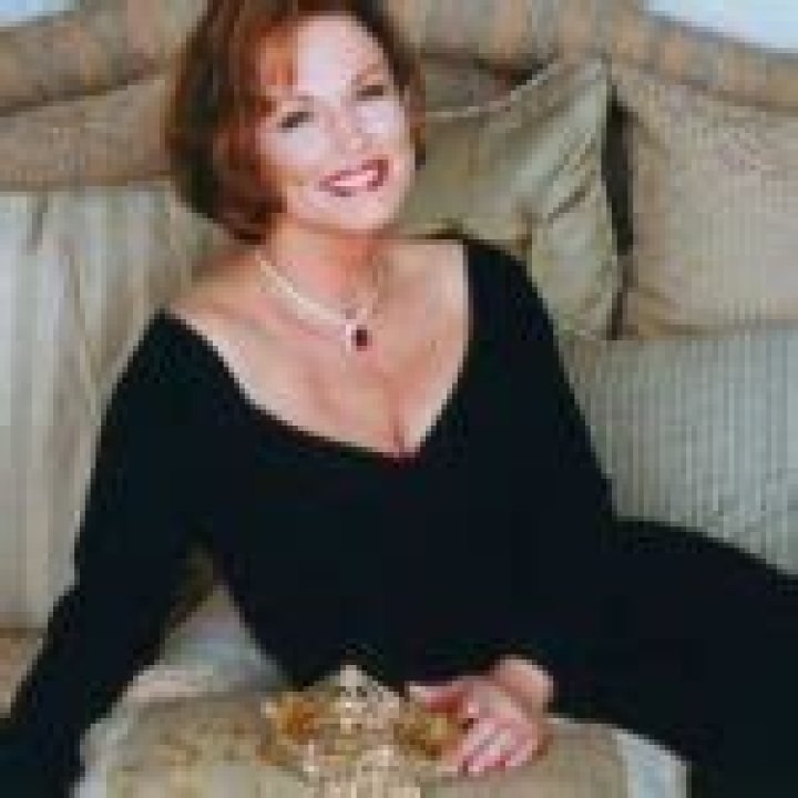 Is She the Daughter of Phyllis George? Are They Related?