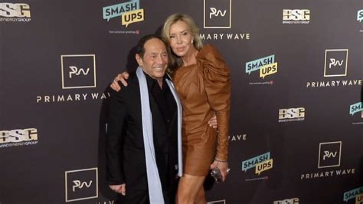 Lisa Pemberton Paul Anka's Wife Unveiled
