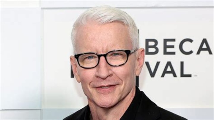 Tech-Thrills: Anderson Cooper's Salary - A Deep Dive